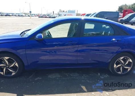 2023 Hyundai Elantra Sel z USA, uszkodzony, nr VIN KMHLS4AG4PU501000